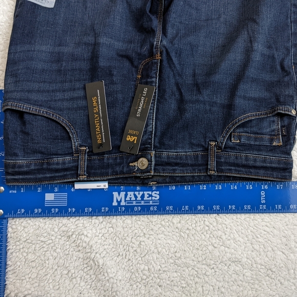 WOMEN’S INSTANTLY SLIMS LEE STRAIGHT LEG Jeans - Picture 9 of 10